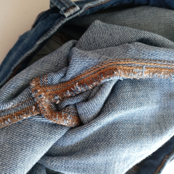 J Brand Valentina High Flare Flare Jeans - Picture 13 of 16